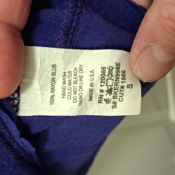 BKE Shirt EUC - Picture 7 of 9